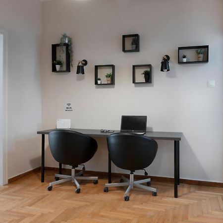 Spacious Central Flat In The Heart Of Athens! Exterior photo